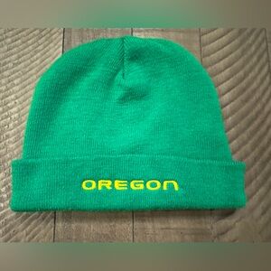 Captivating - Oregon Ducks Beanie Unisex Men's/Women’s One Size